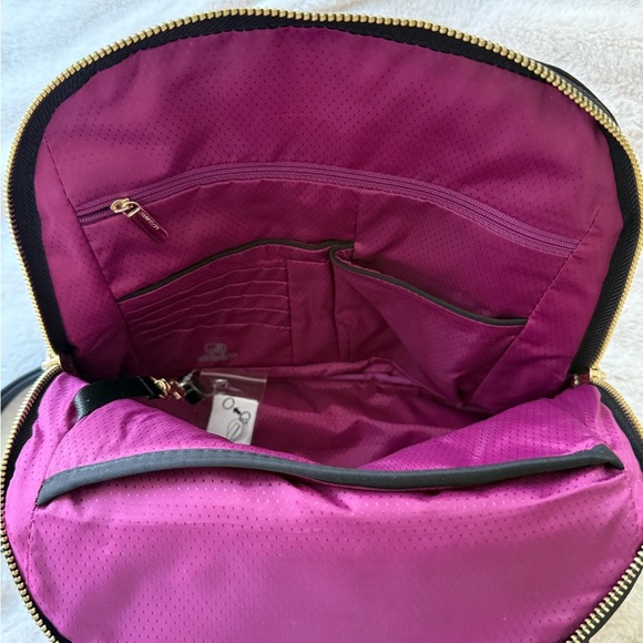 Travelon Anti-Theft Small Tailorer Backpack Black with Magenta Lining - Picture 6 of 11